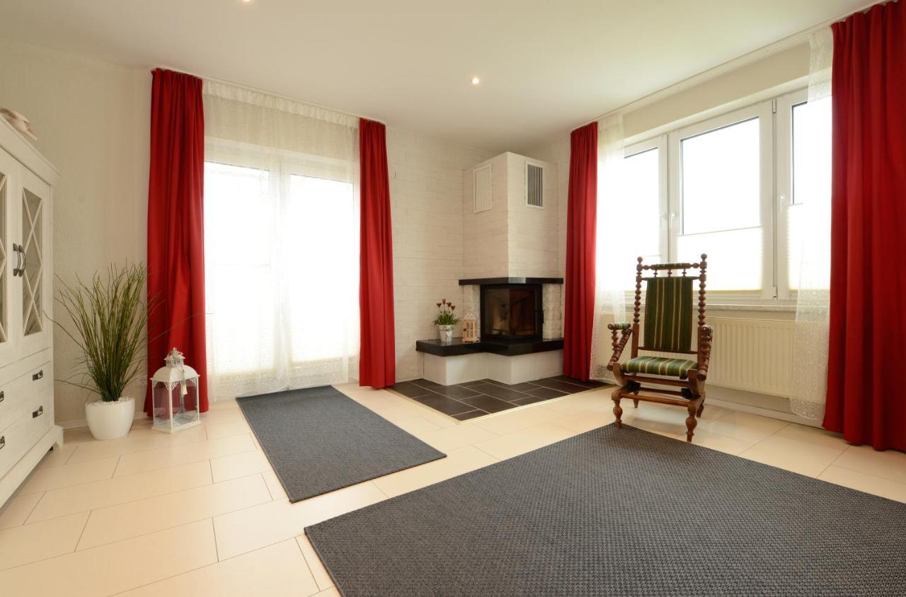 Ferienwohnung Seestern Fuer 6 Personen Mit Kamin & Terrasse Boltenhagen  Luaran gambar